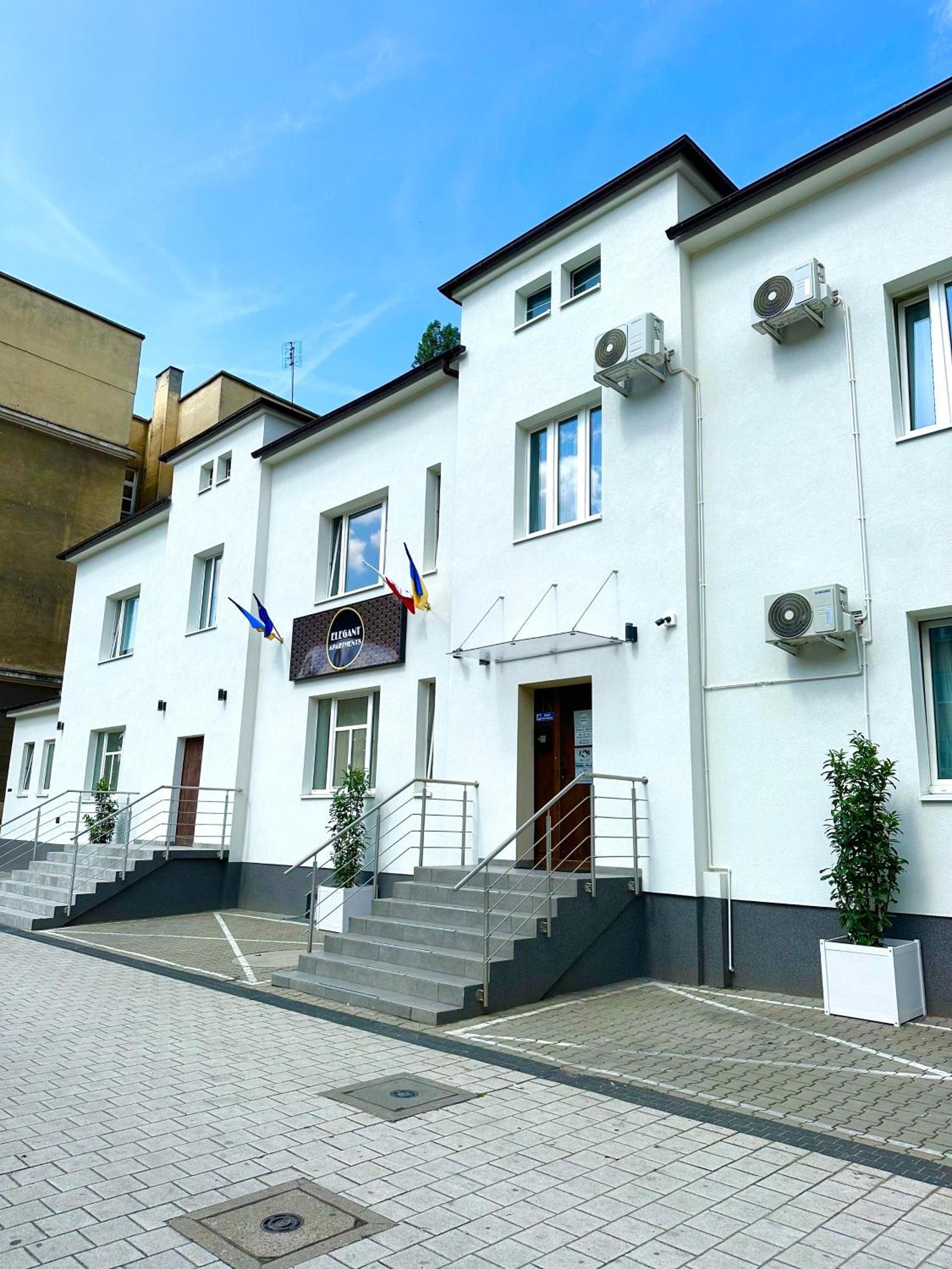 بوزنان Elegant Apartments المظهر الخارجي الصورة