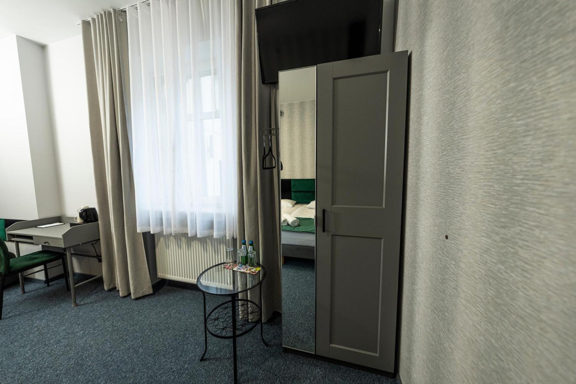 بوزنان Elegant Apartments المظهر الخارجي الصورة